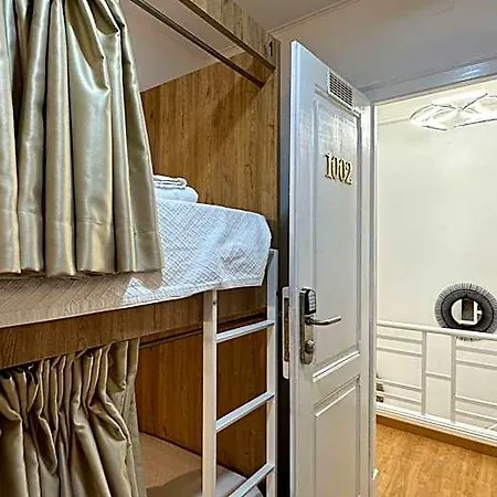Hostel Da *