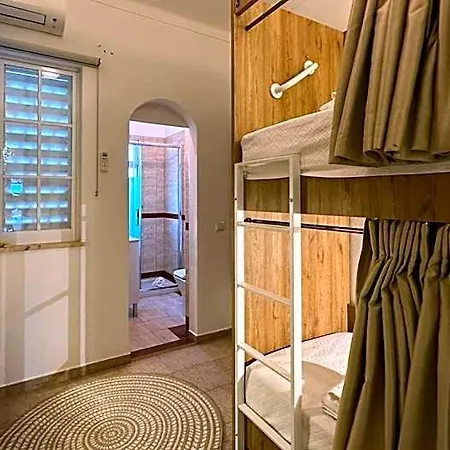 Da Hostel Portimao